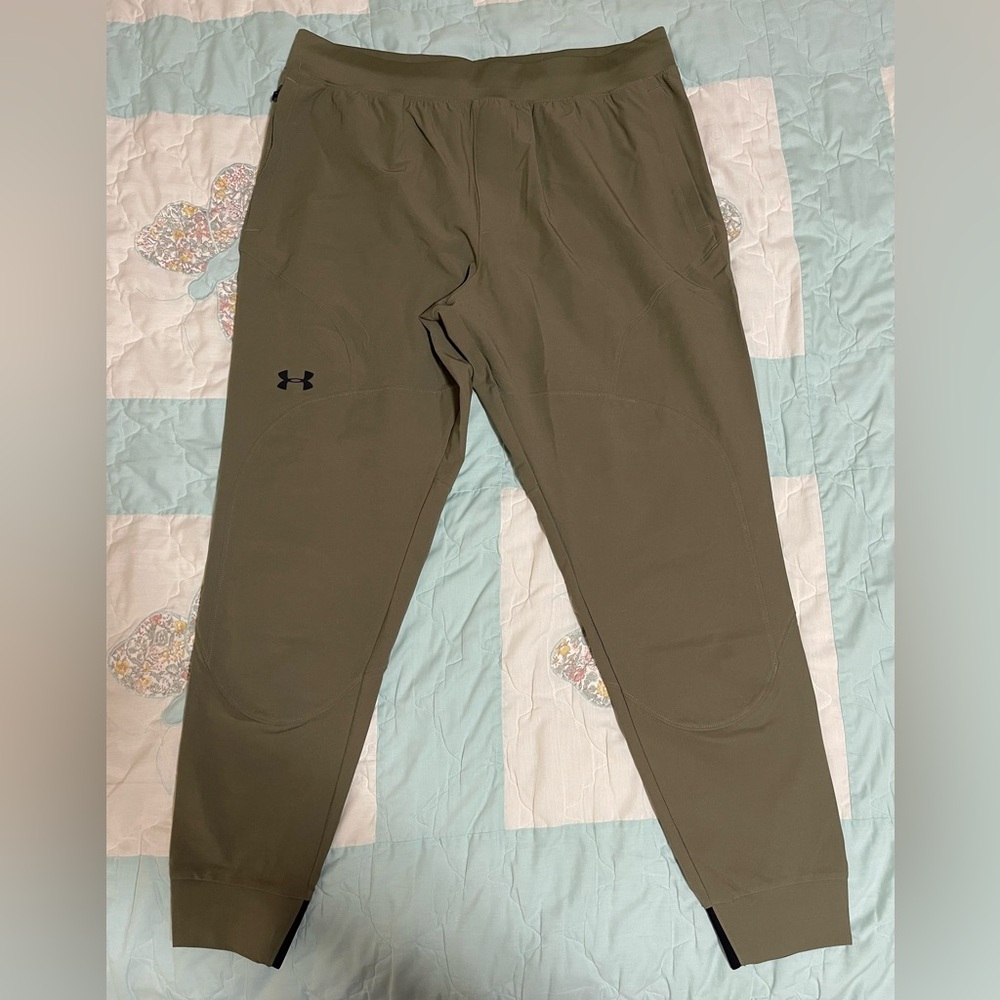 2 Pairs of Under Armour Jogger Pants Men’s XL
